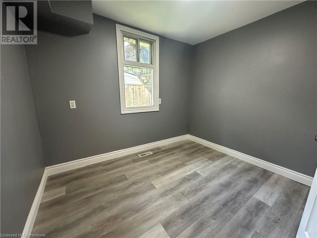 Photo 11 of 96 Holmes Avenue, Hamilton ON