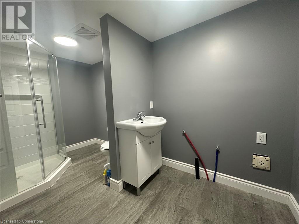 Photo 3 of 96 Holmes Avenue, Hamilton ON