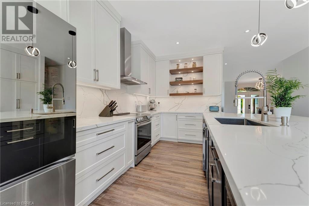 Photo 18 of 16 Casson Lane, Brantford ON