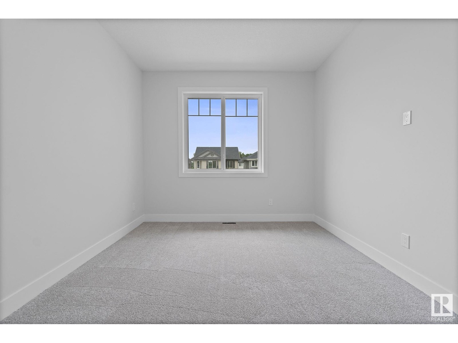 Photo 64 of 8105 Gourlay Pl Nw, Edmonton AB