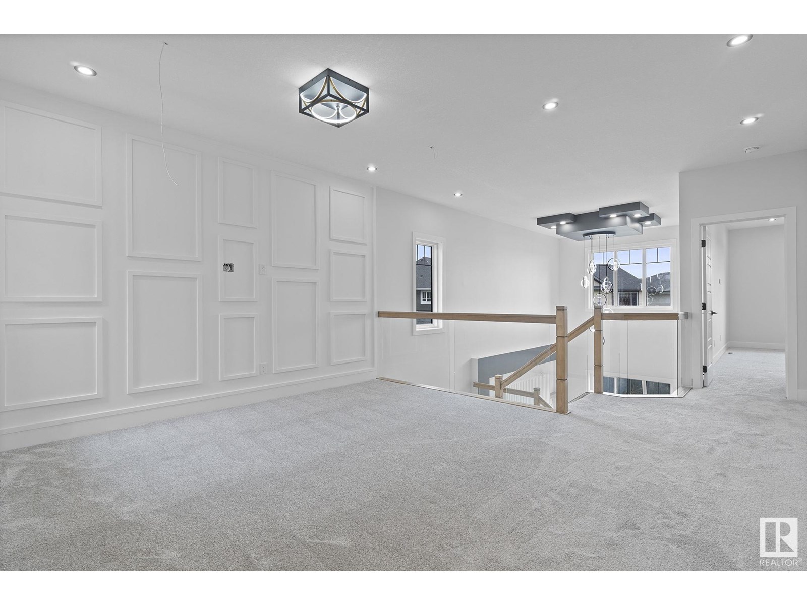 Photo 30 of 8105 Gourlay Pl Nw, Edmonton AB
