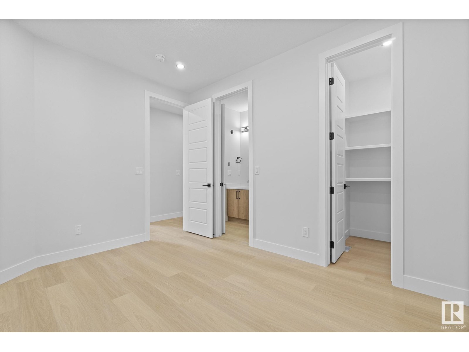 Photo 63 of 8105 Gourlay Pl Nw, Edmonton AB