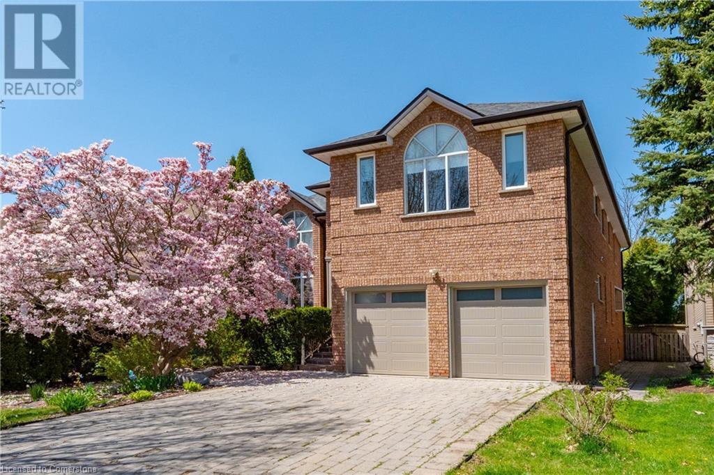 Photo 2 of 122 Arten Avenue, Toronto ON
