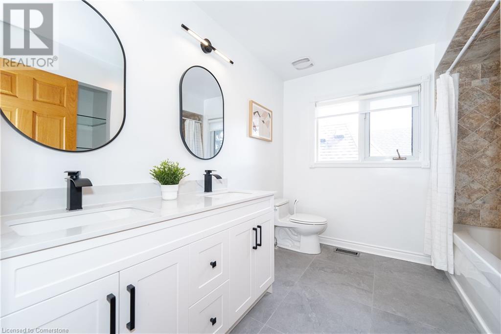Photo 26 of 122 Arten Avenue, Toronto ON