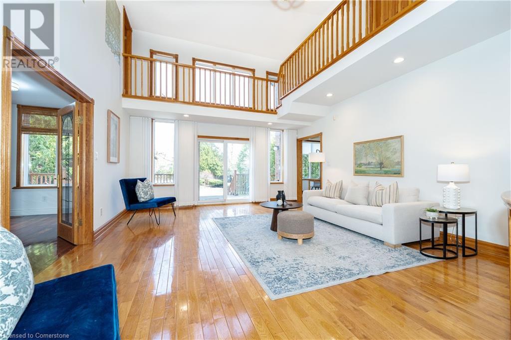 Photo 9 of 122 Arten Avenue, Toronto ON