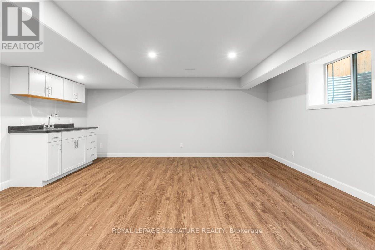 Photo 13 of 12 Hummingbird Drive, Belleville ON