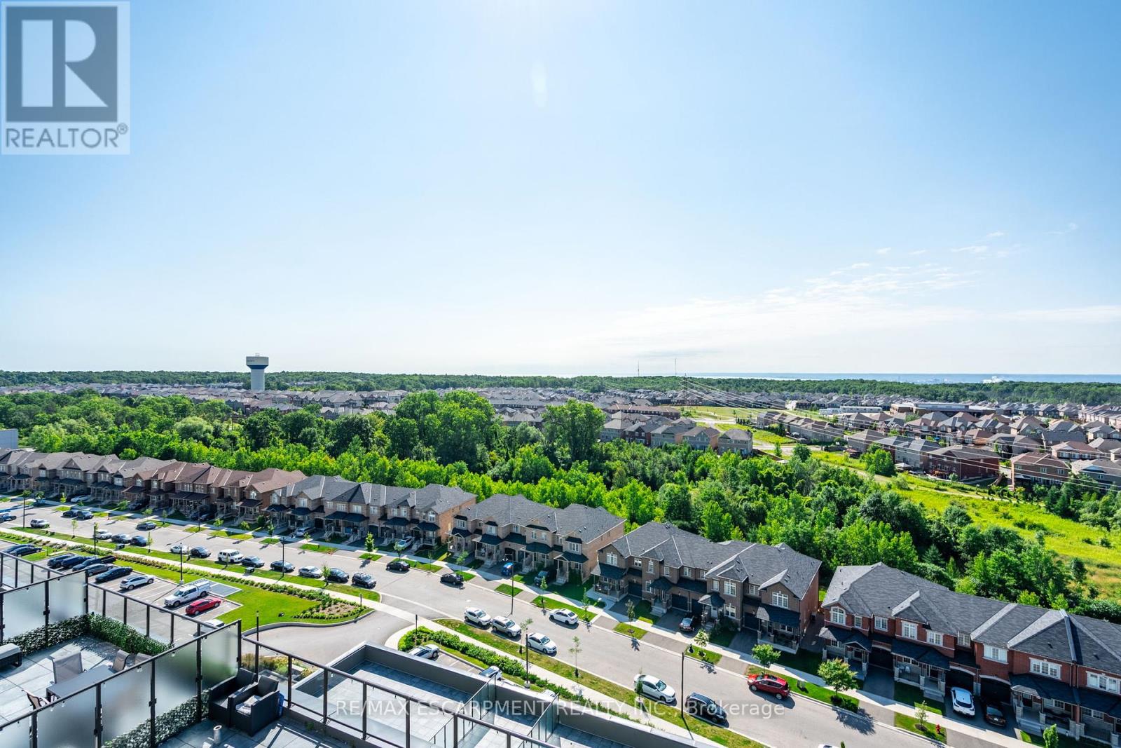 Photo 8 of 1111 450 Dundas Street E, Hamilton ON