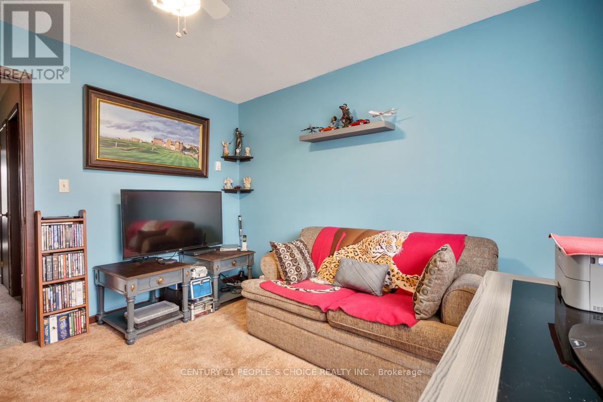 Photo 22 of 3 4 Paradise Boulevard, Ramara ON