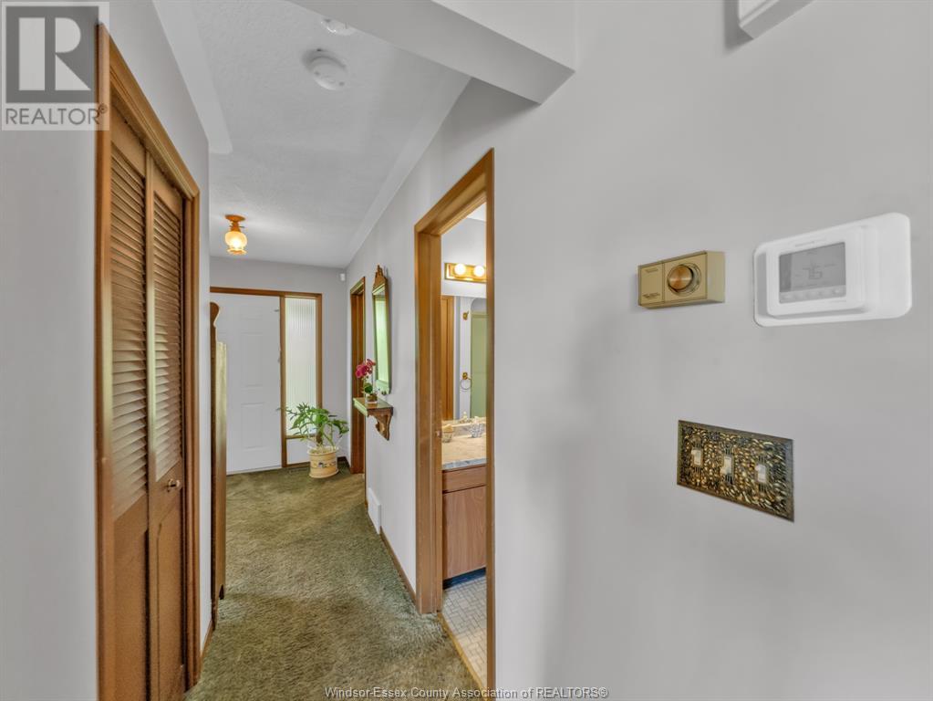 Photo 10 of 1121 Mersea Road 1, Leamington ON