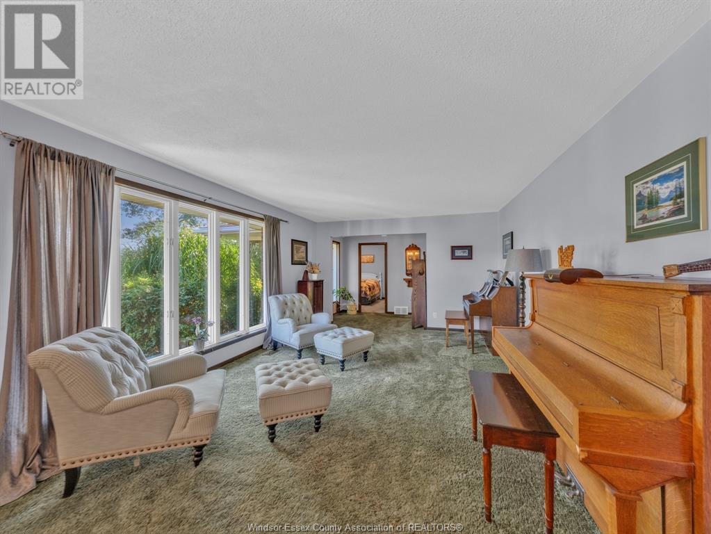 Photo 7 of 1121 Mersea Road 1, Leamington ON