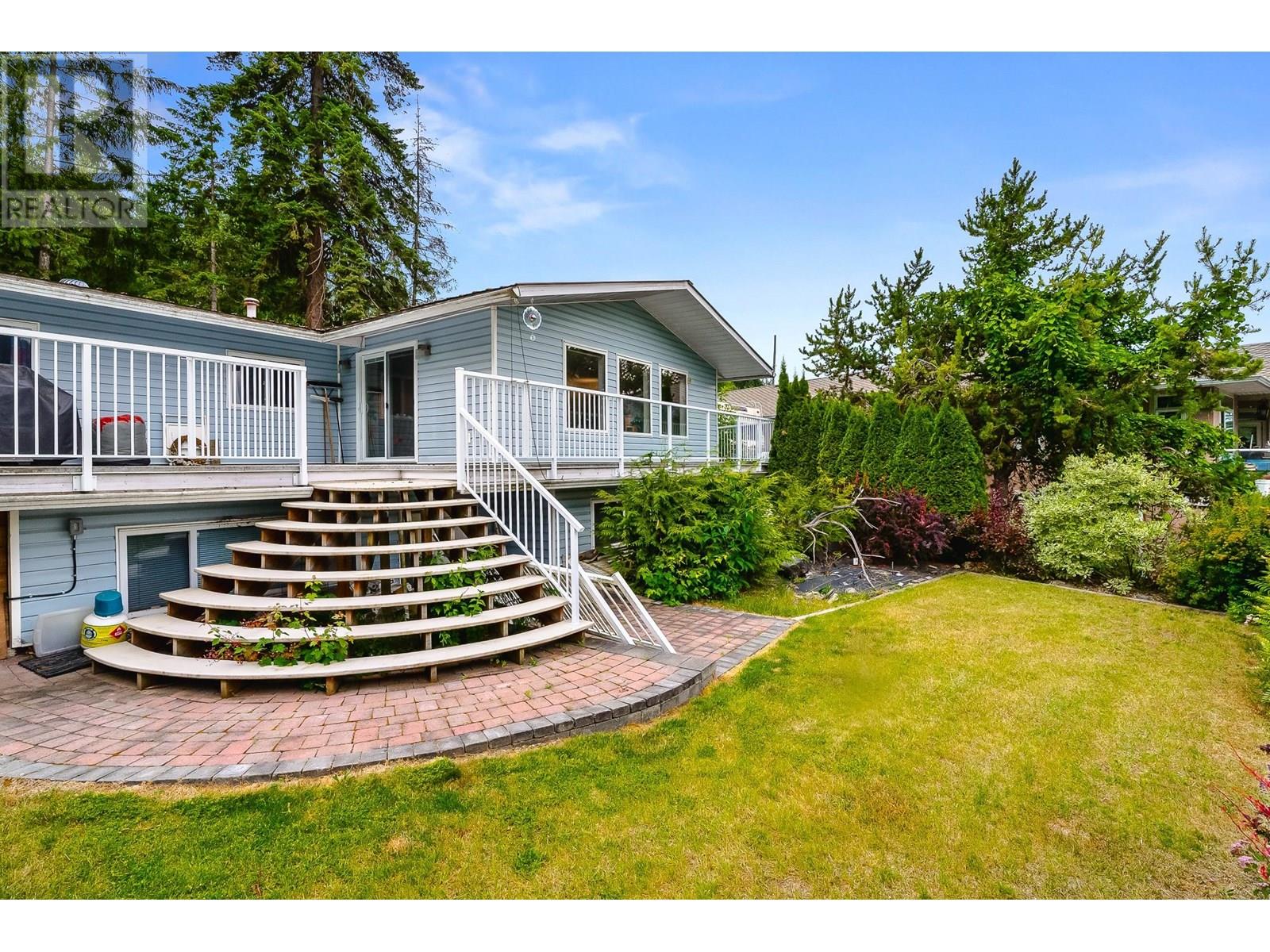 Photo 16 of 2662 Centennial Drive, Blind Bay BC