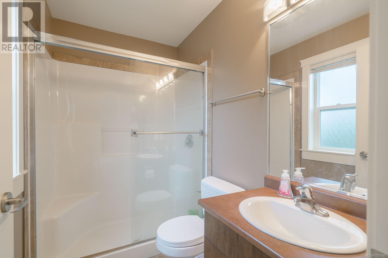 Photo 16 of 10 3101 Cliffs Rd, Duncan BC