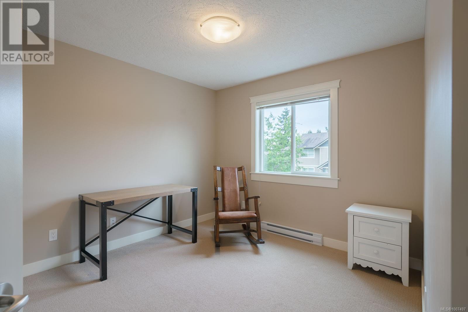 Photo 18 of 10 3101 Cliffs Rd, Duncan BC