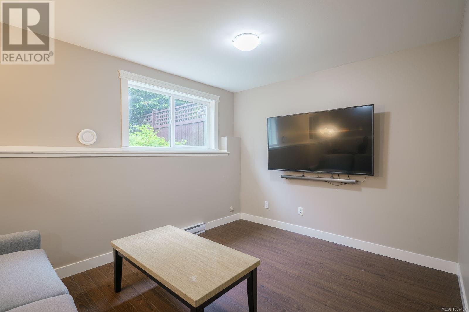Photo 23 of 10 3101 Cliffs Rd, Duncan BC