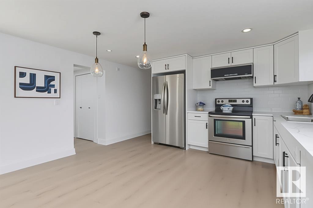 Photo 2 of 360 Evergreen Park Nw, Edmonton AB