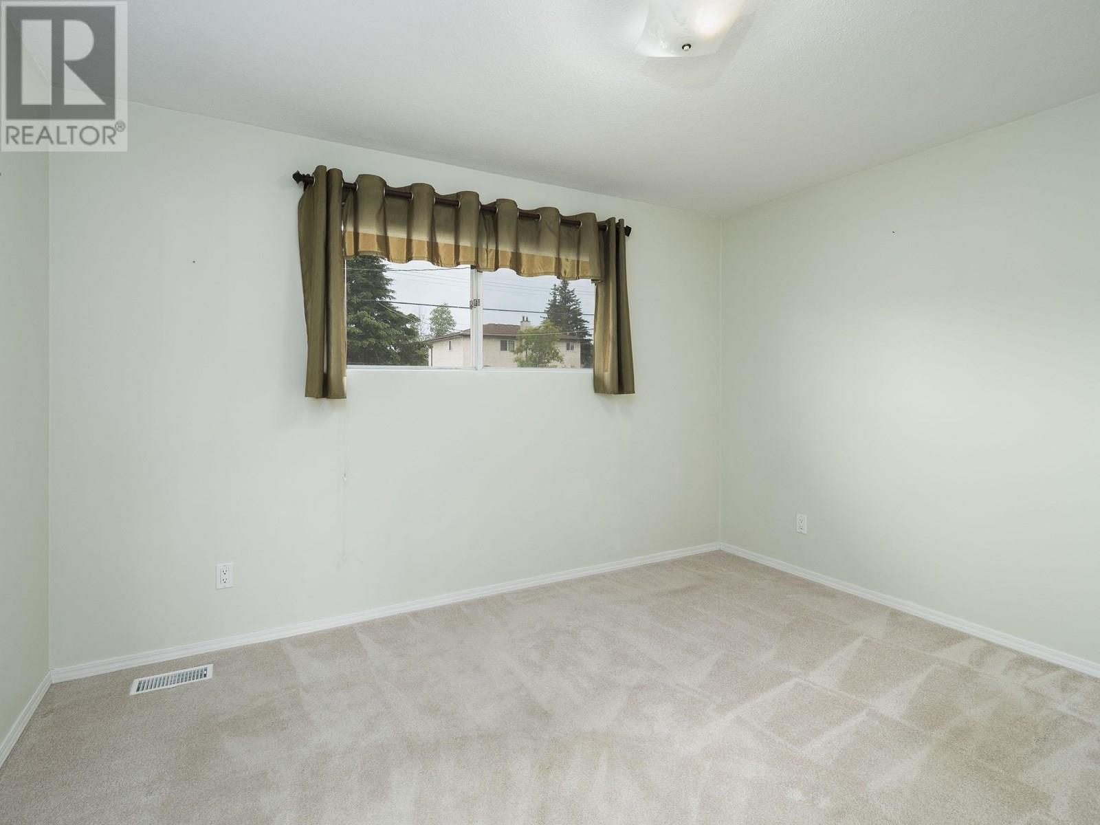 Photo 23 of 374 S Nicholson Street, Prince George BC