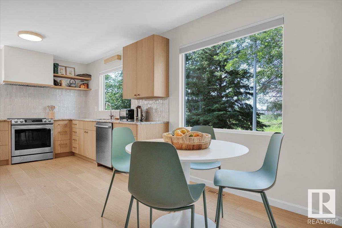 Photo 59 of 8219 17 Av Nw, Edmonton AB