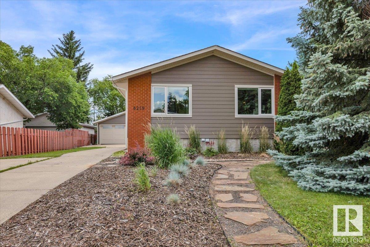 Photo 43 of 8219 17 Av Nw, Edmonton AB