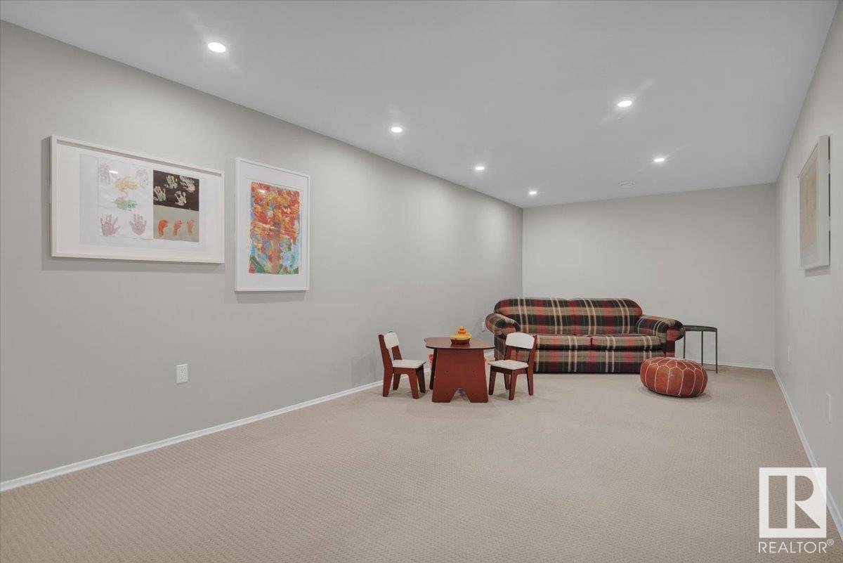 Photo 36 of 8219 17 Av Nw, Edmonton AB