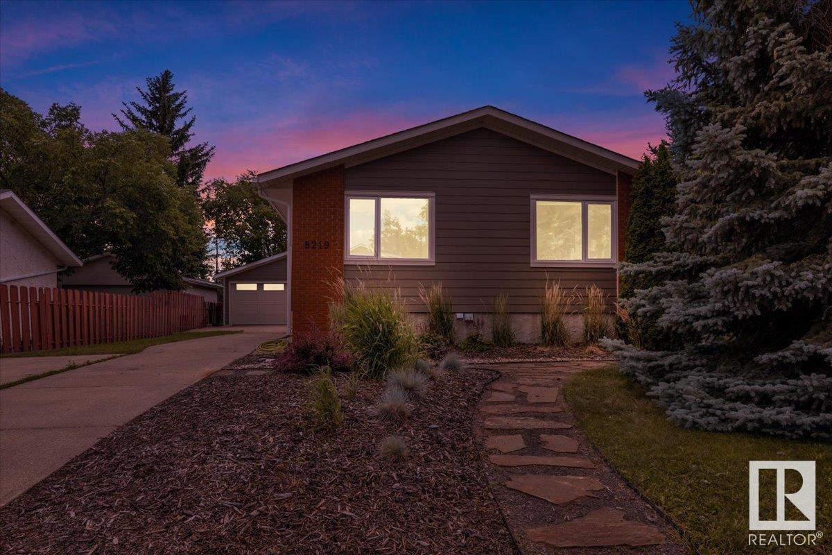 Photo 50 of 8219 17 Av Nw, Edmonton AB