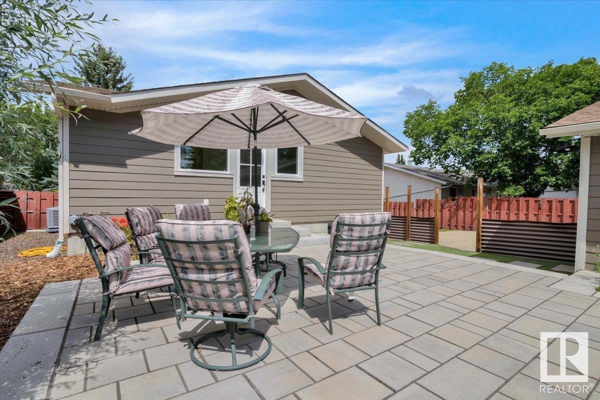 Photo 41 of 8219 17 Av Nw, Edmonton AB