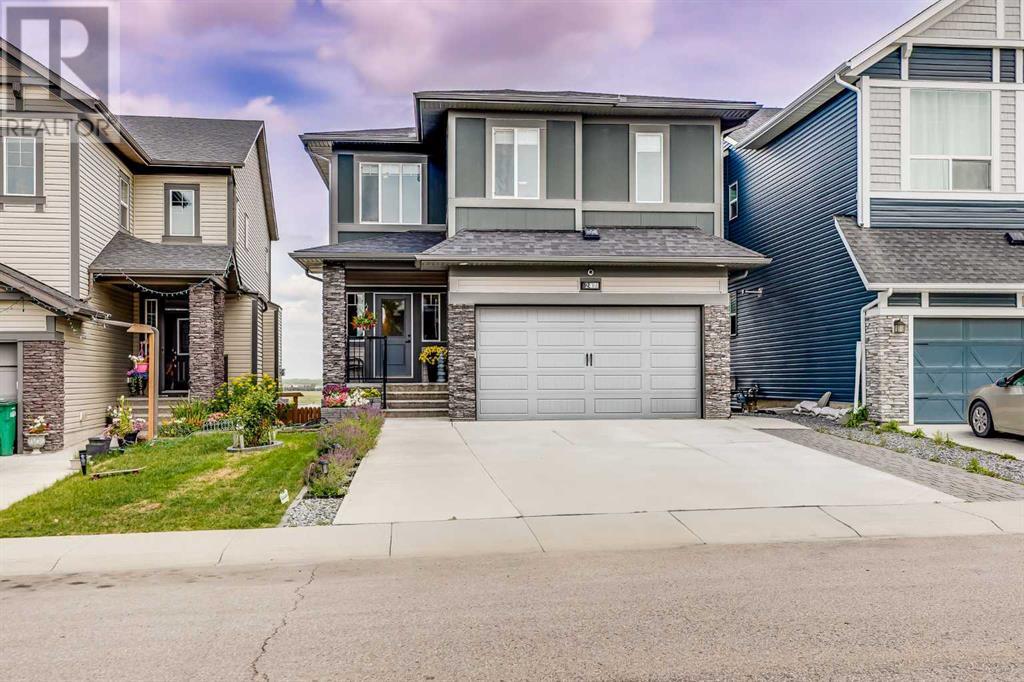 Photo 12 of 247 Hillcrest Heights Sw, Airdrie AB