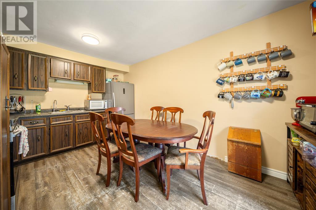 Photo 5 of 825 Exmouth Street Unit 6, Sarnia ON