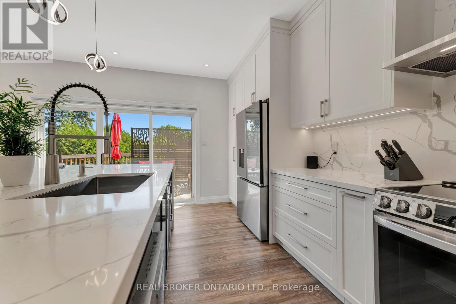 Photo 14 of 16 Casson Lane, Brantford ON