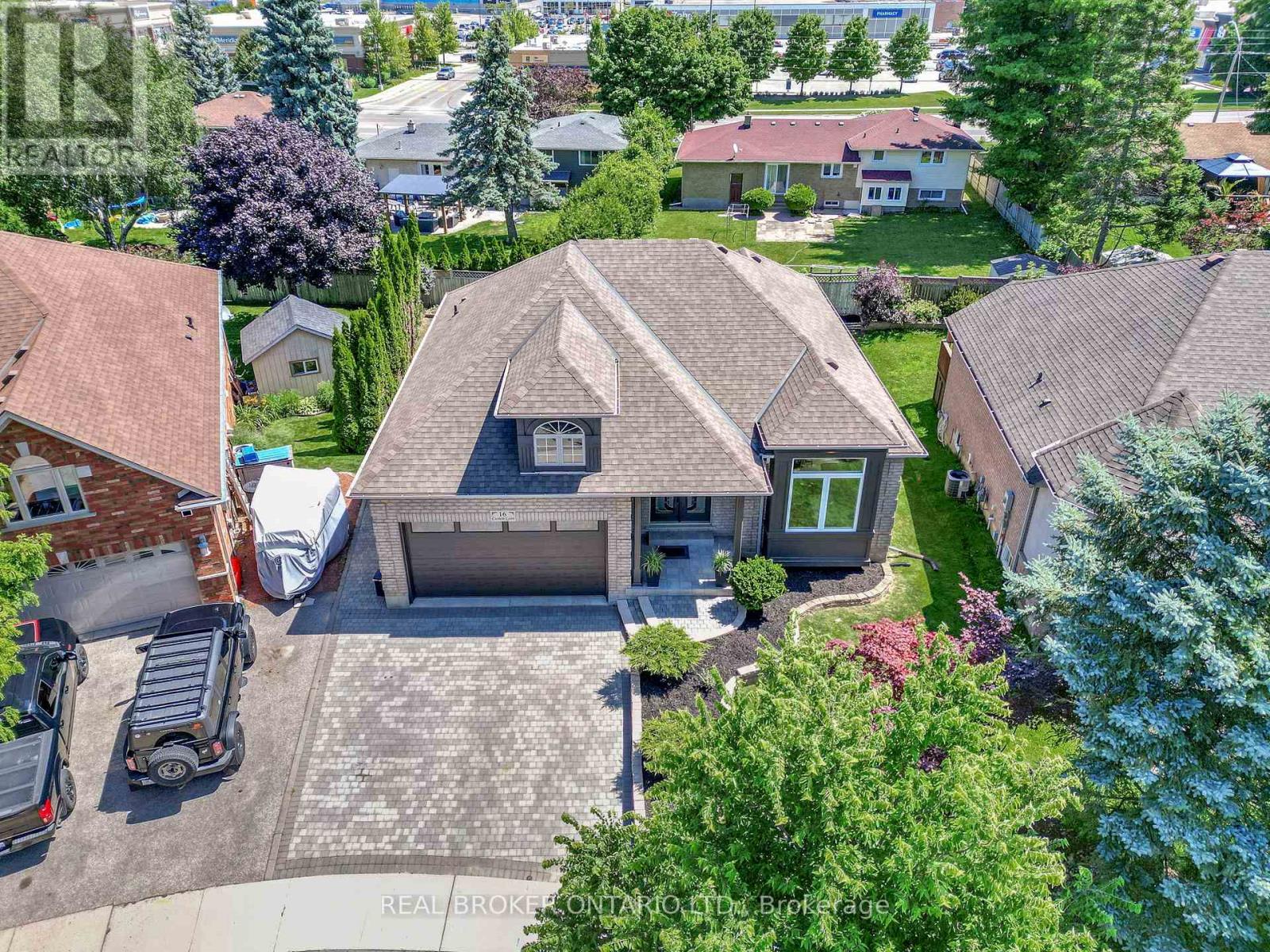 Photo 31 of 16 Casson Lane, Brantford ON