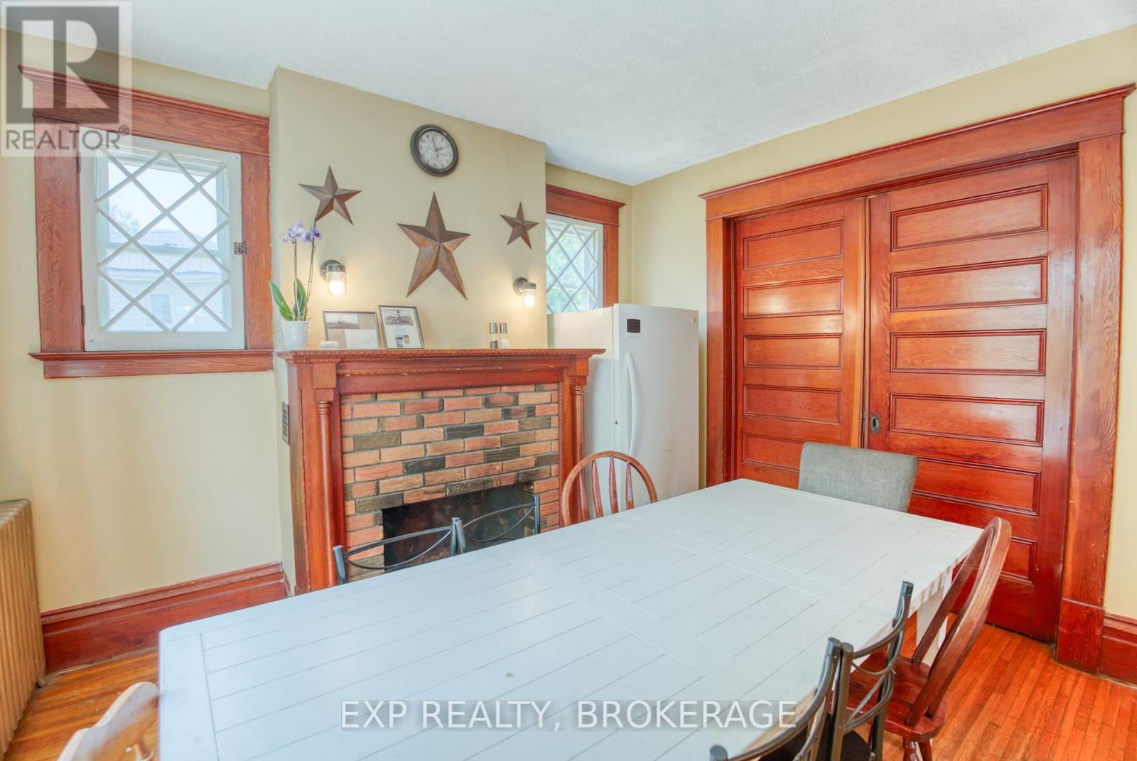 Photo 46 of 129 Dundas Street, Deseronto ON