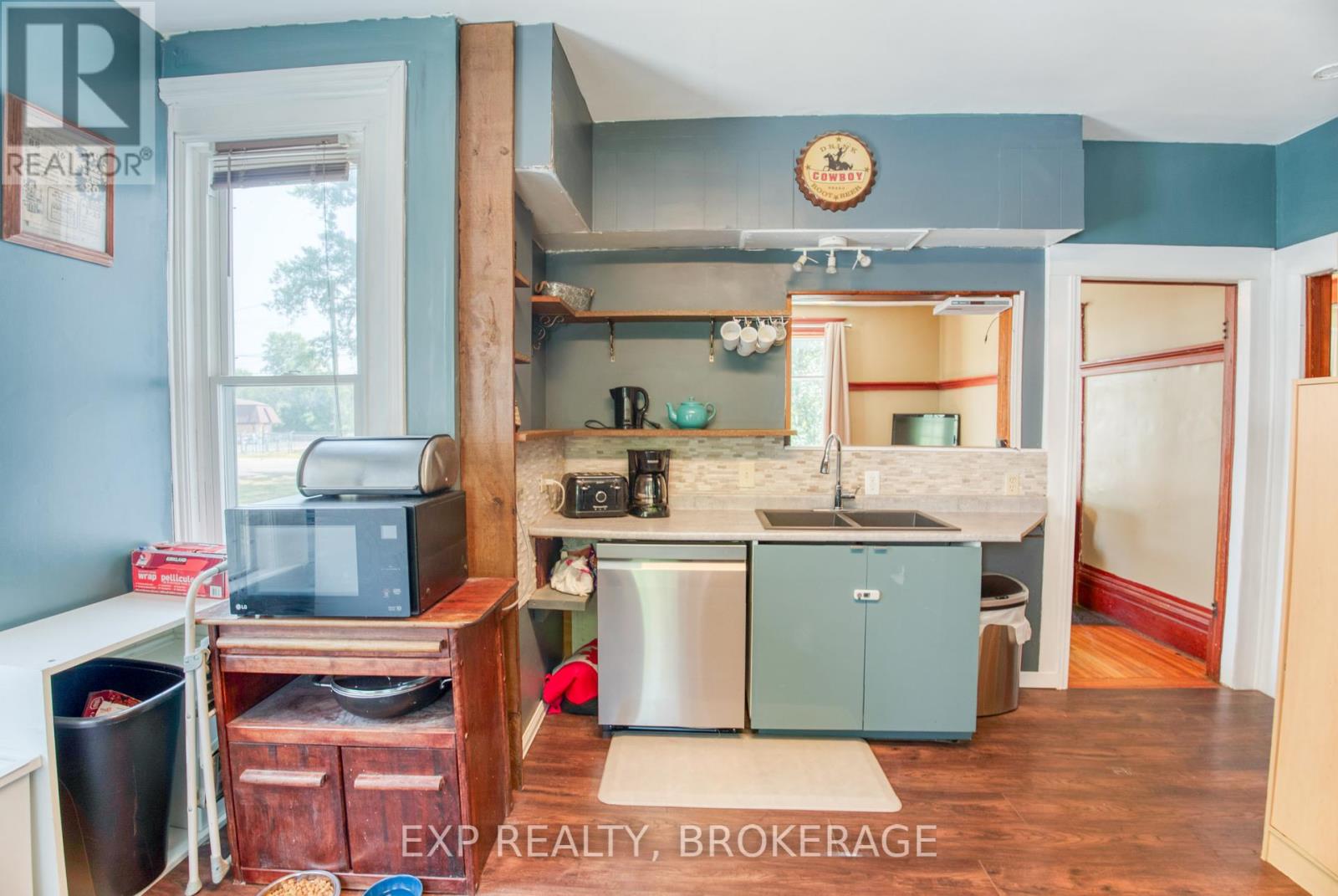 Photo 31 of 129 Dundas Street, Deseronto ON