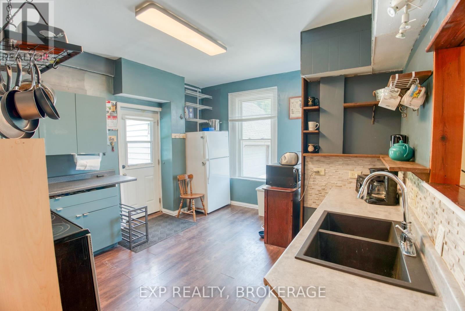 Photo 34 of 129 Dundas Street, Deseronto ON