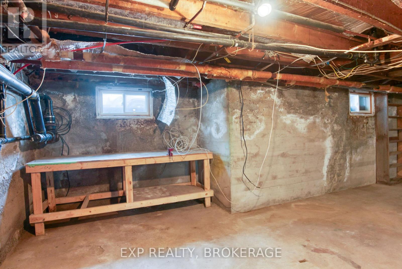 Photo 41 of 129 Dundas Street, Deseronto ON
