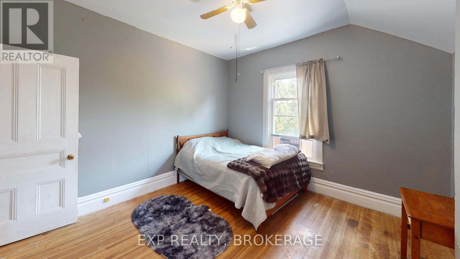 Photo 15 of 129 Dundas Street, Deseronto ON