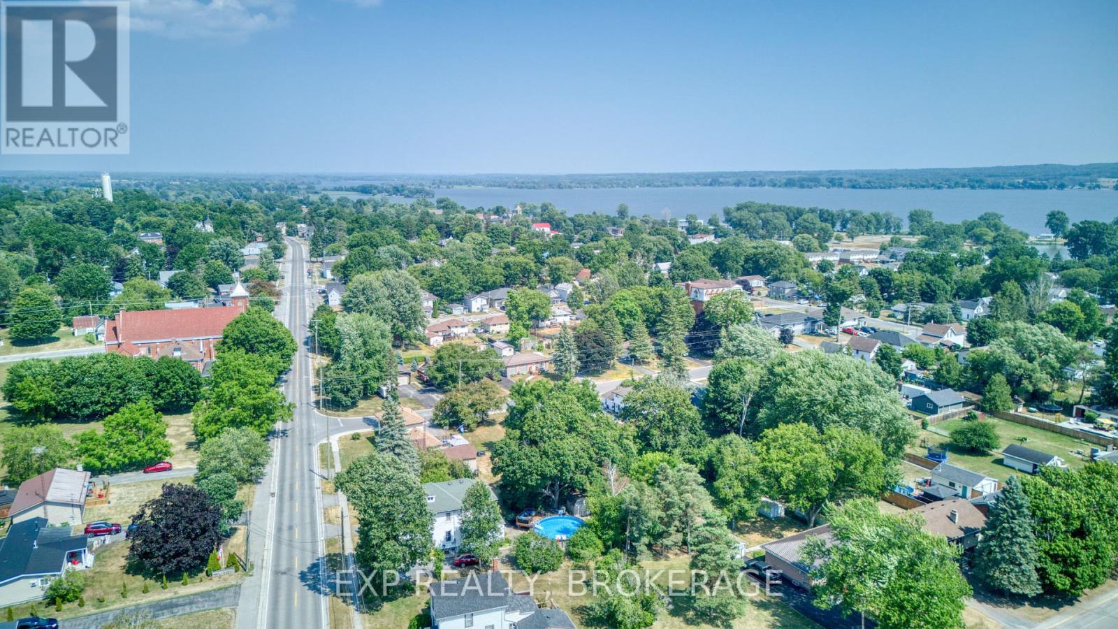 Photo 23 of 129 Dundas Street, Deseronto ON