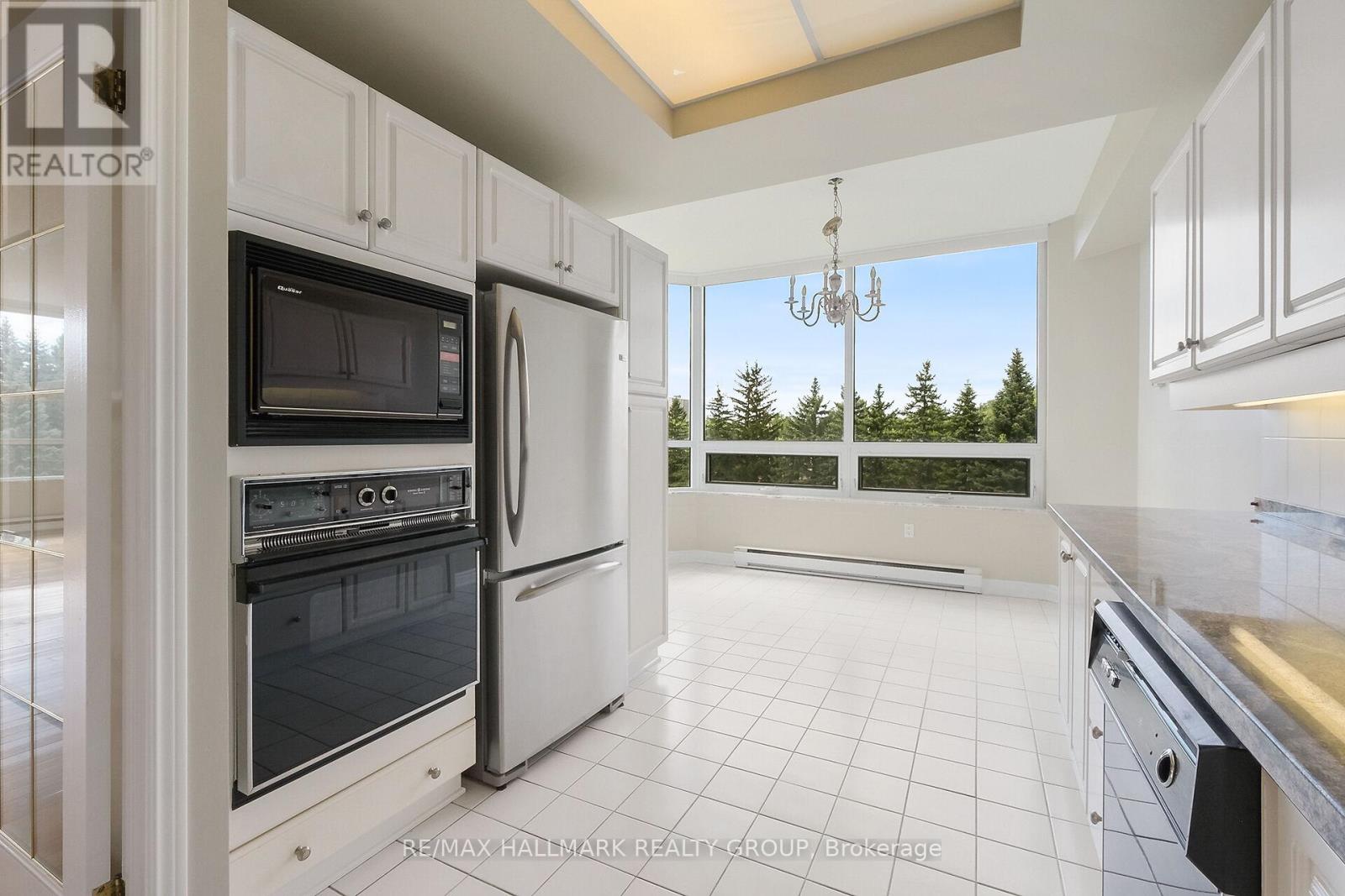 Photo 22 of 301 1480 Riverside Drive, Ottawa ON
