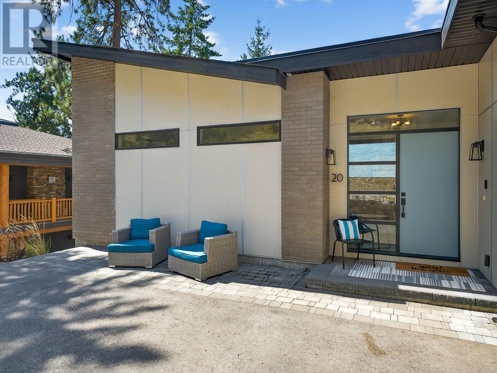 20 9900 Eastside Road, Vernon