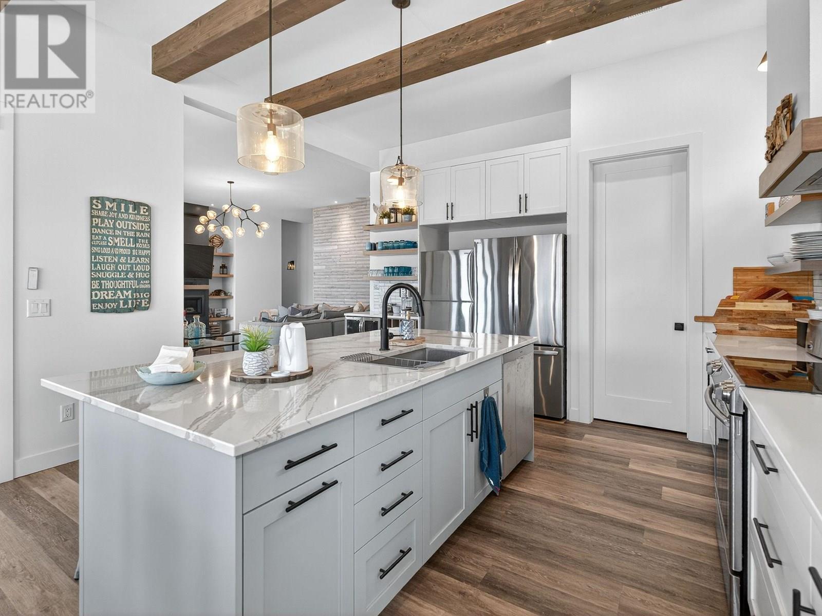20 9900 Eastside Road, Vernon