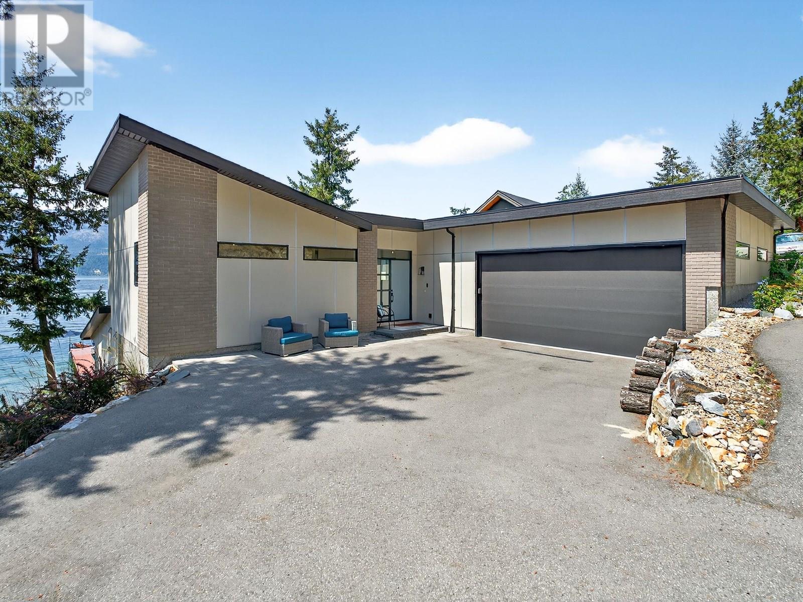 20 9900 Eastside Road, Vernon