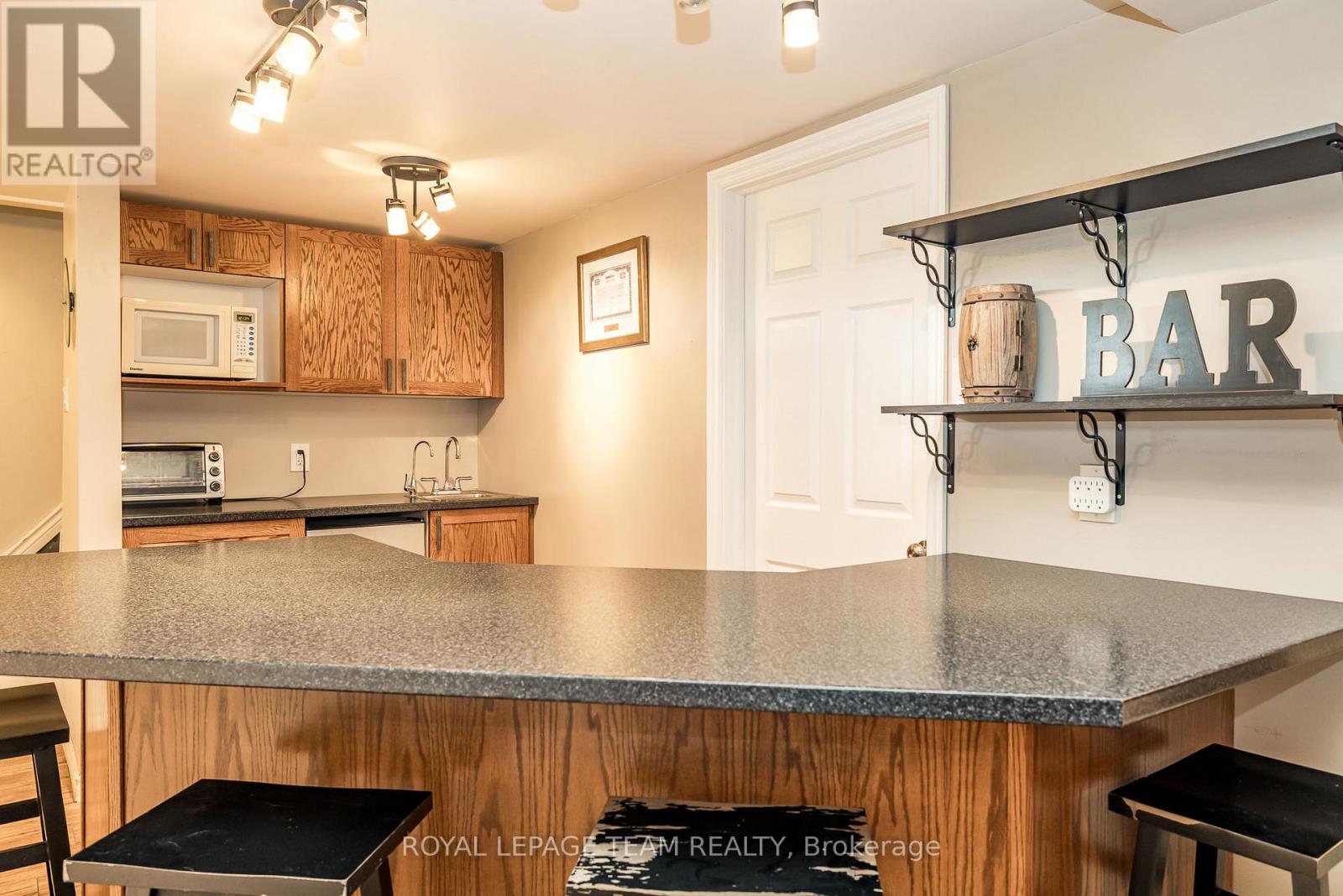 Photo 24 of 1234 Kinburn Side Road, Ottawa ON
