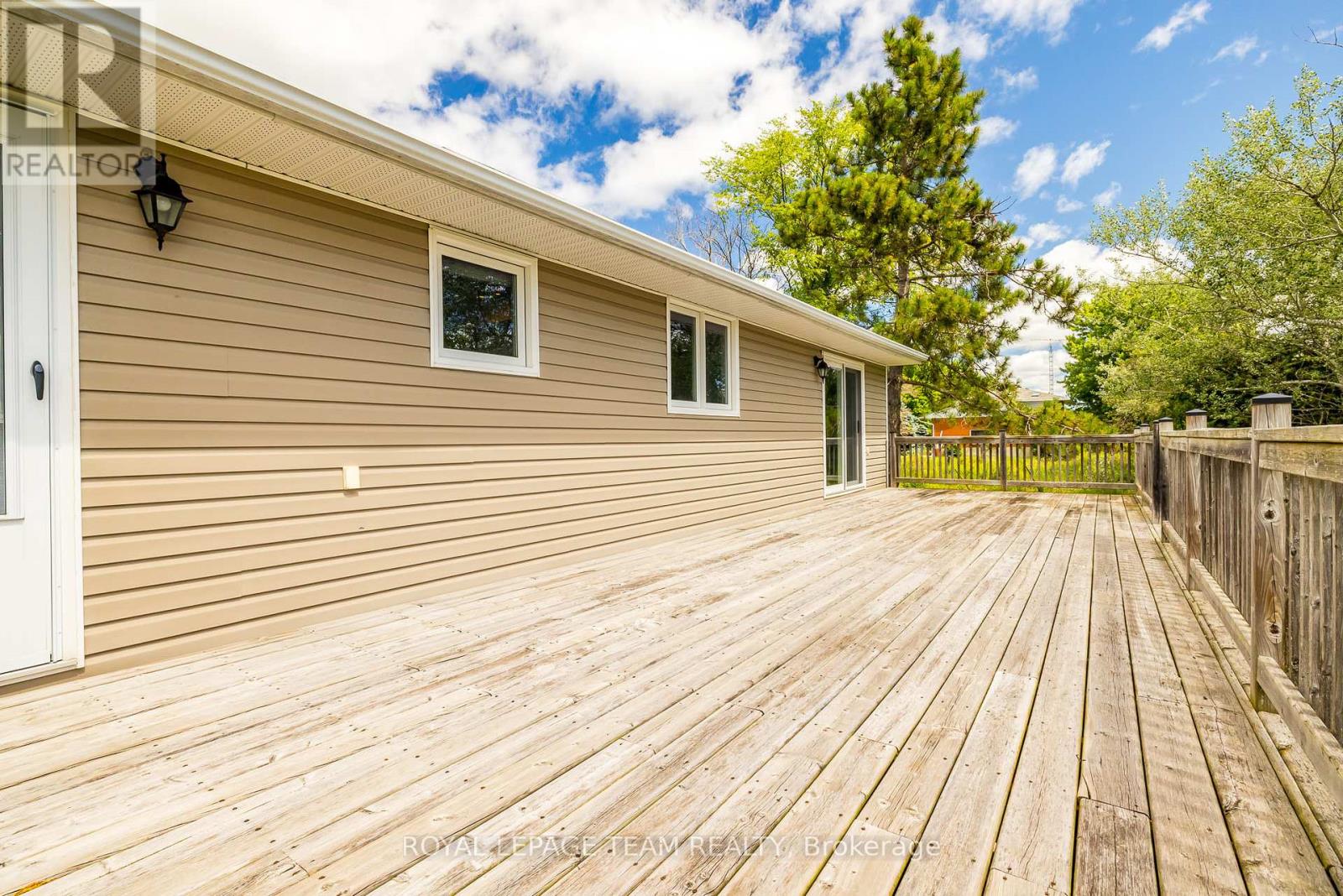 Photo 37 of 1234 Kinburn Side Road, Ottawa ON