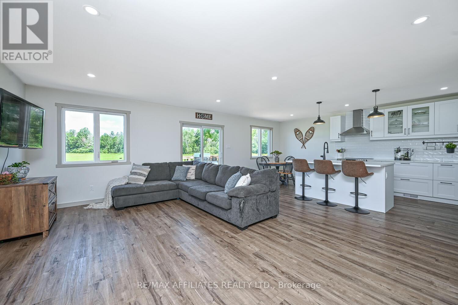 Photo 34 of 1162 Rideau River Road, Montague ON