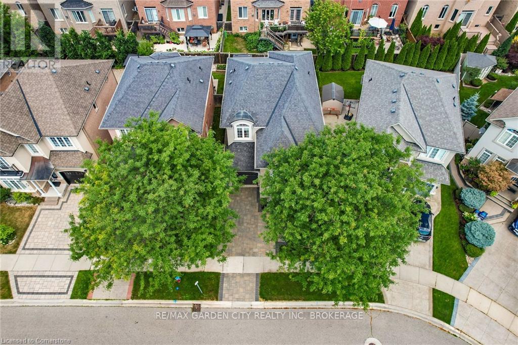 Photo 25 of 3323 Whilabout Terrace, Oakville ON