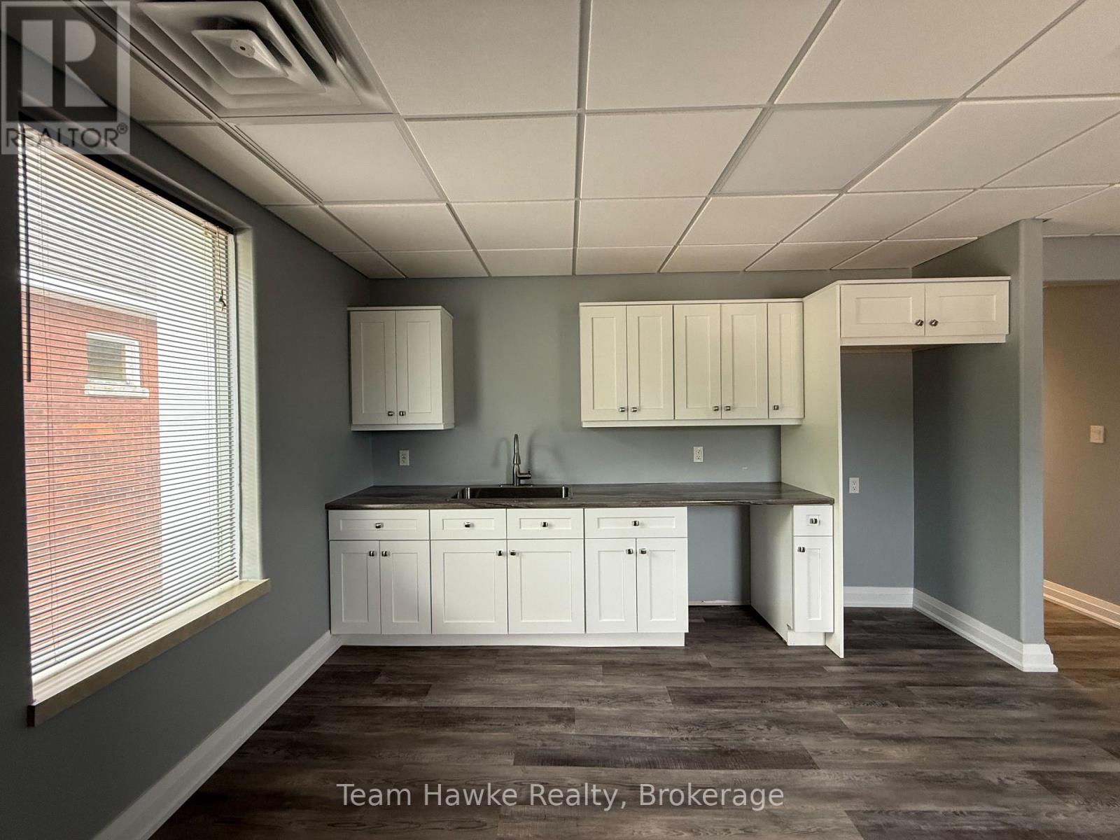 Photo 1 of 361 King Street, Midland ON