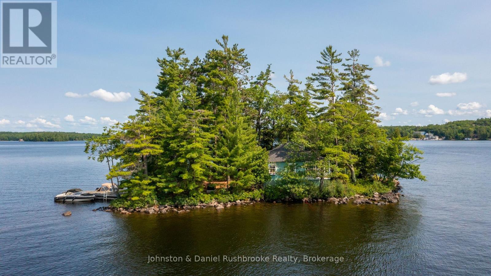 Photo 1 of 1000 Regatta Island W, Bracebridge ON