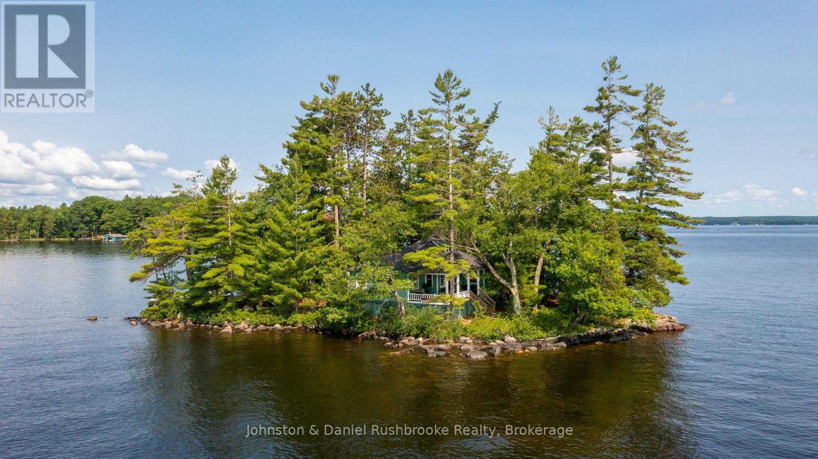 Photo 2 of 1000 Regatta Island W, Bracebridge ON