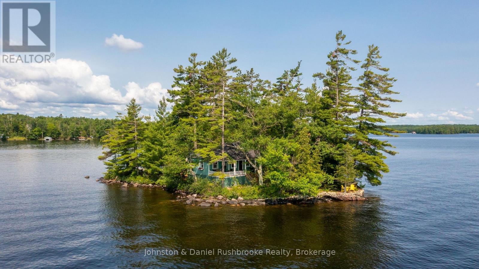 Photo 3 of 1000 Regatta Island W, Bracebridge ON