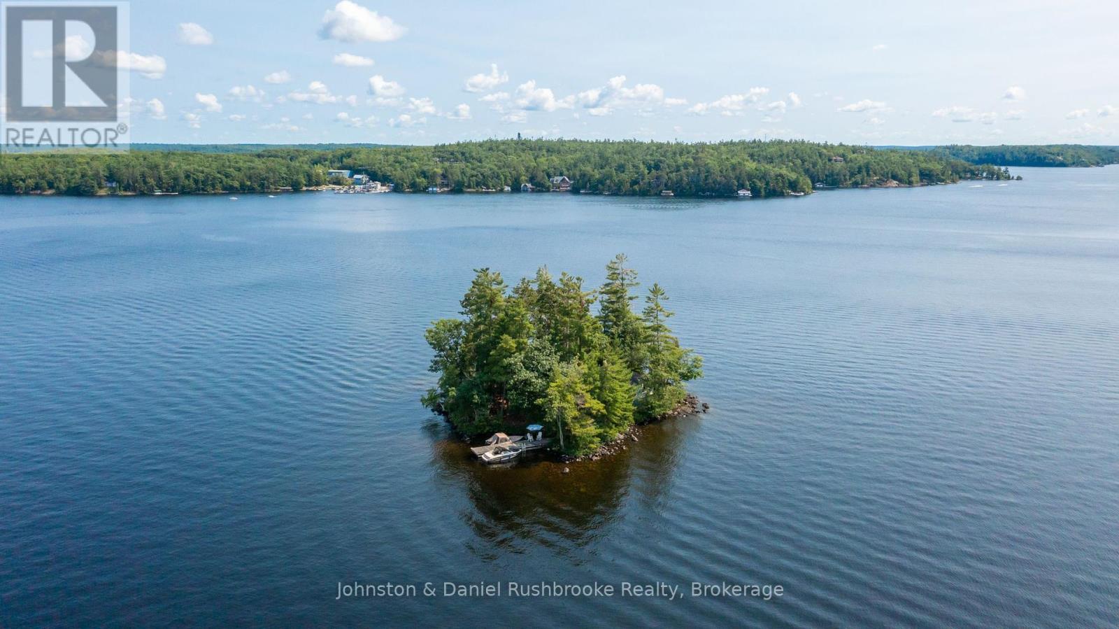 Photo 8 of 1000 Regatta Island W, Bracebridge ON