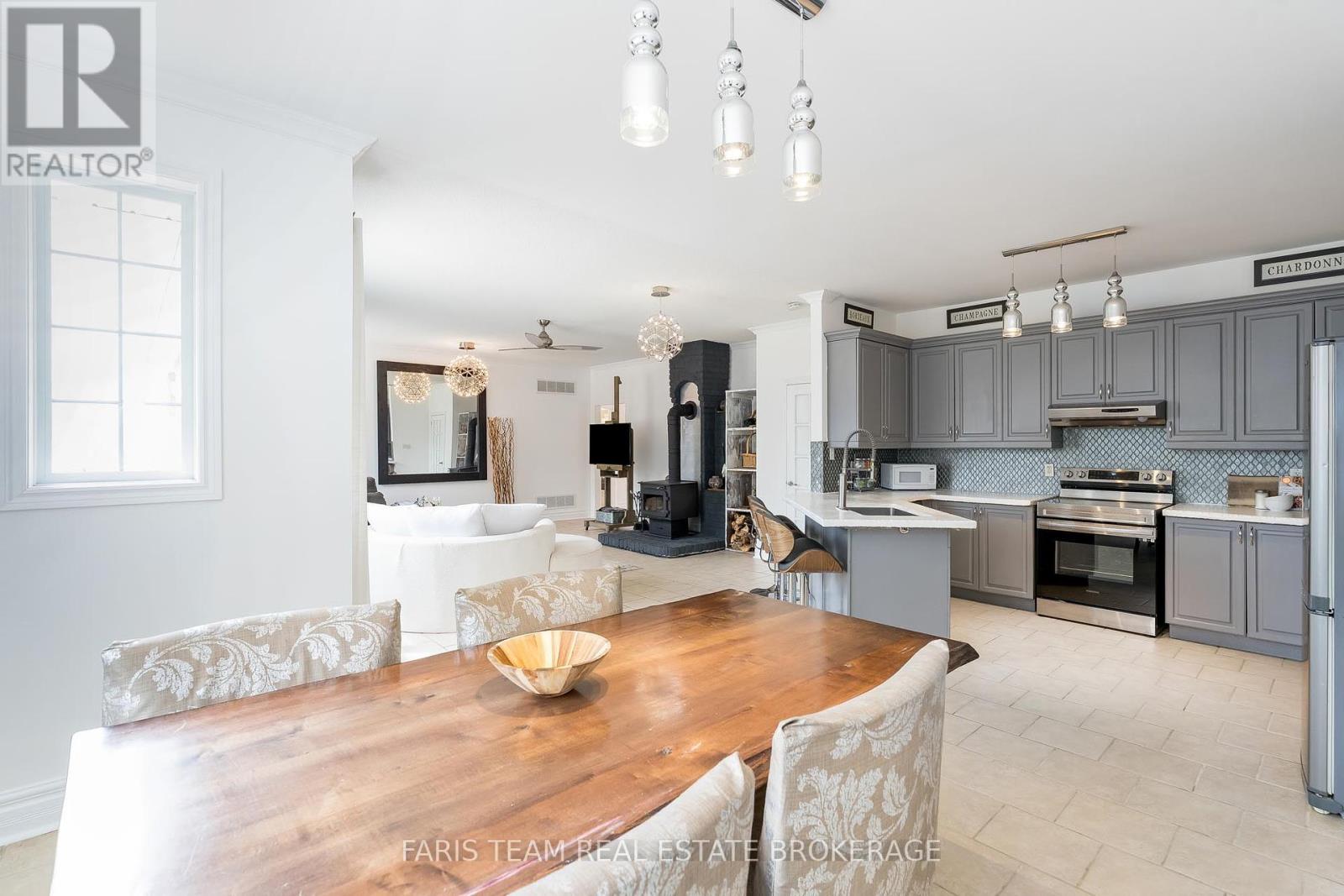 Photo 34 of 1119 Sajnovic Place, Ramara ON