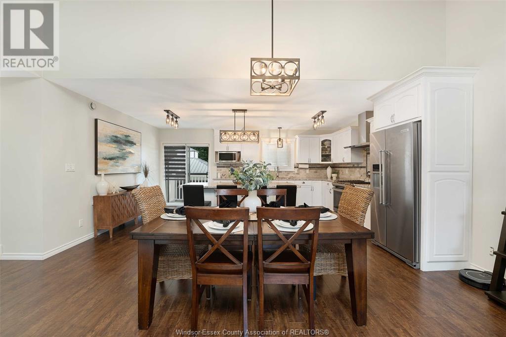 Photo 10 of 430 Thorn Ridge Crescent, Amherstburg ON